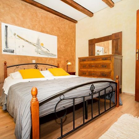 House Luce Villa Krapan Ngoại thất bức ảnh